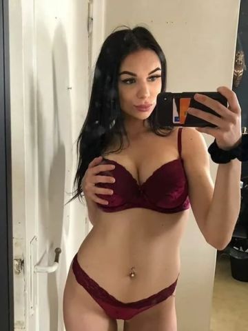 Станислава Сексуальная Шатенка